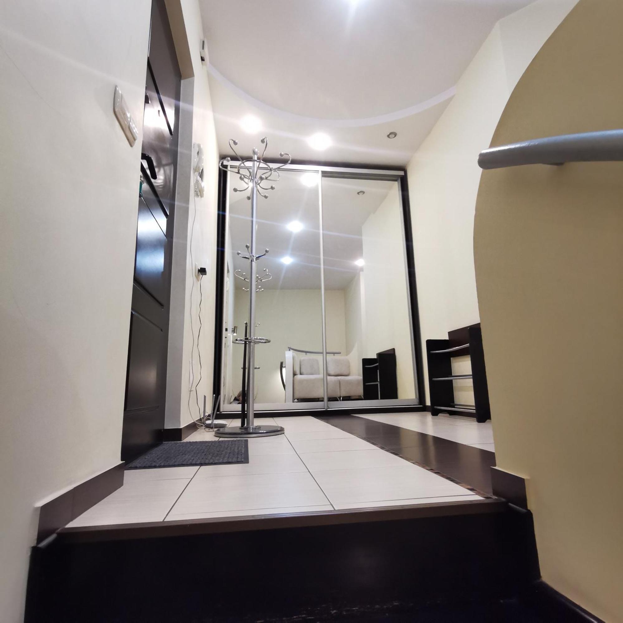 Big Apartment in Rivne center Buitenkant foto